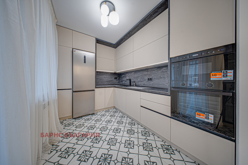 Дава под наем 3-СТАЕН, гр. София, Център, снимка 9 - Апартаменти - 53285616