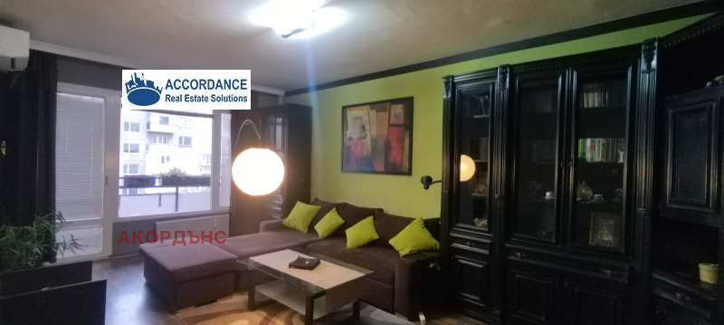 Дава под наем 3-СТАЕН, гр. София, Сердика, снимка 3 - Апартаменти - 53252809