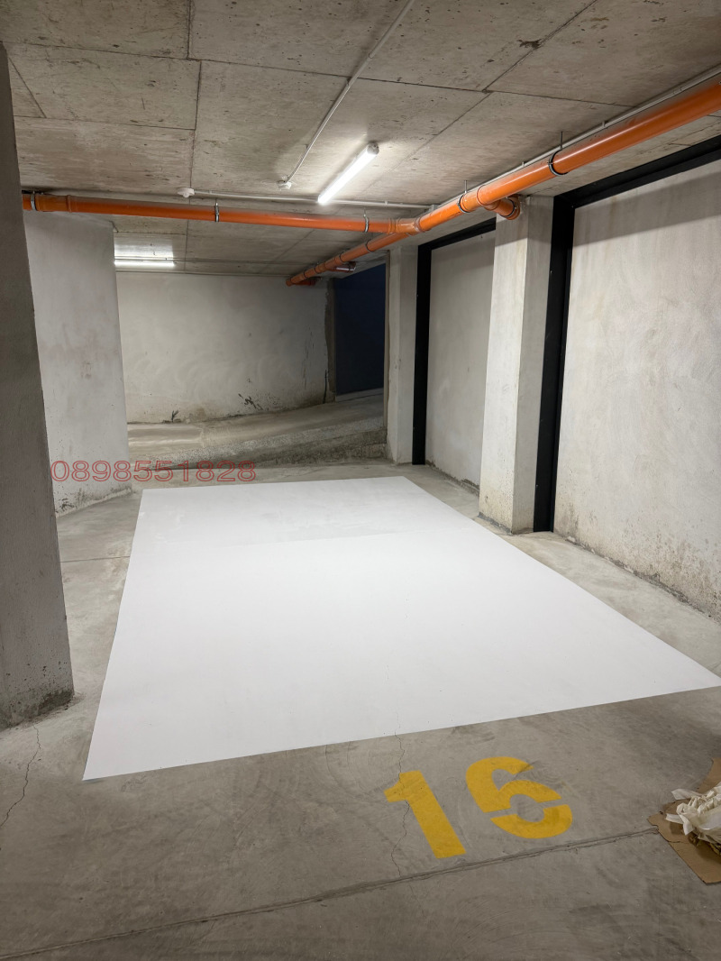 Para alugar  Lugar de estacionamento Sofia , Zona B-5-3 , 28 m² | 96243763