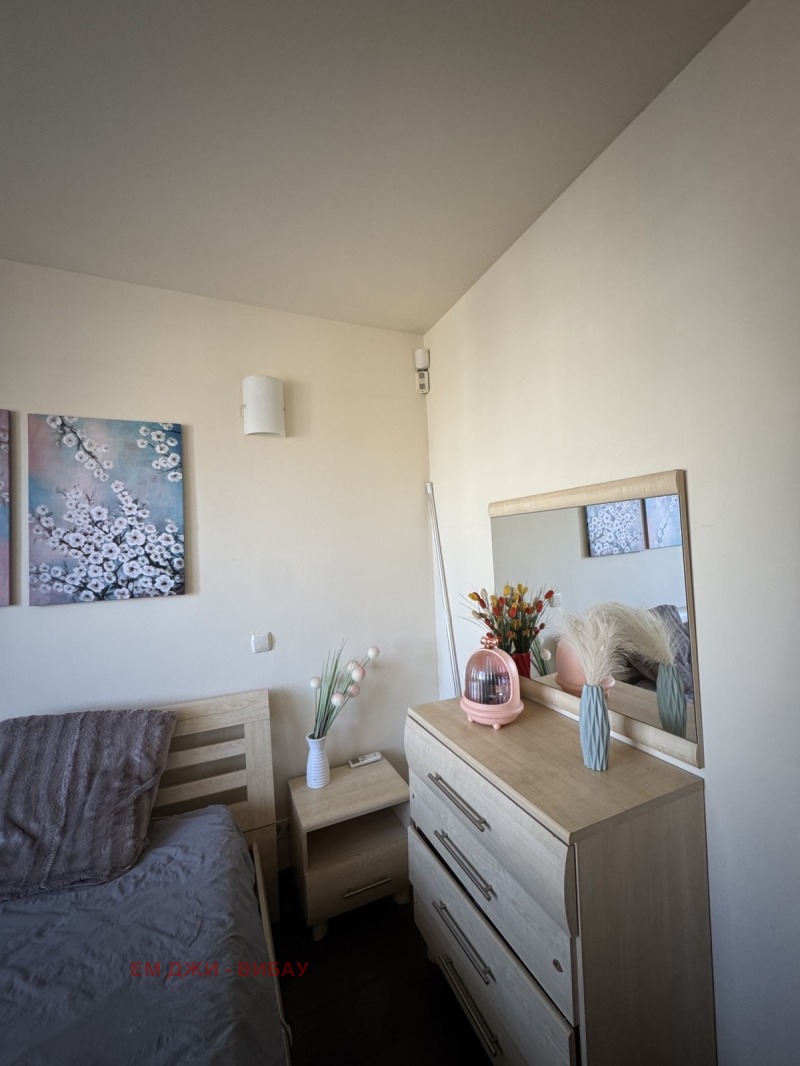 Дава под наем 3-СТАЕН, гр. София, Хладилника, снимка 4 - Апартаменти - 53304574