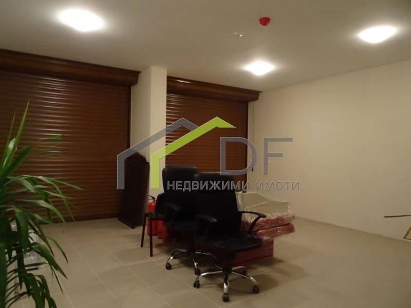 For Rent  Office Varna , Levski 1 , 246 sq.m | 61851315 - image [3]