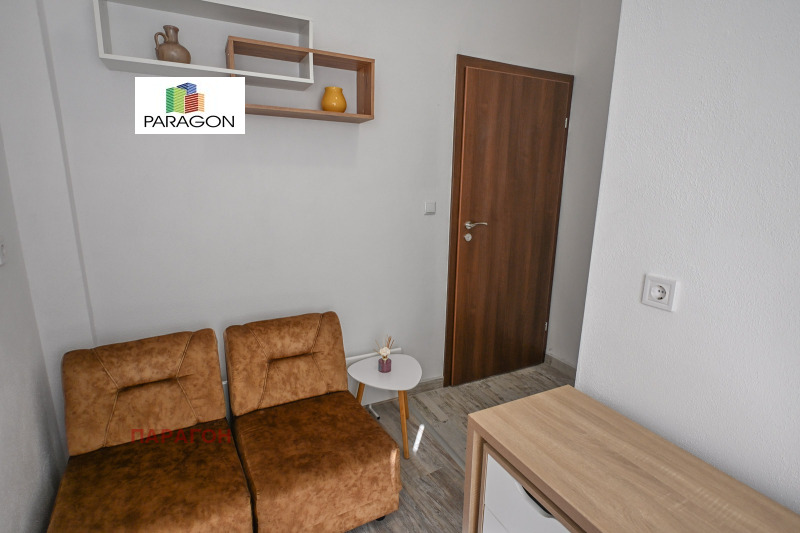 Kiralık  Çatı katı Gabrovo , Centar , 8 metrekare | 12203944 - görüntü [7]