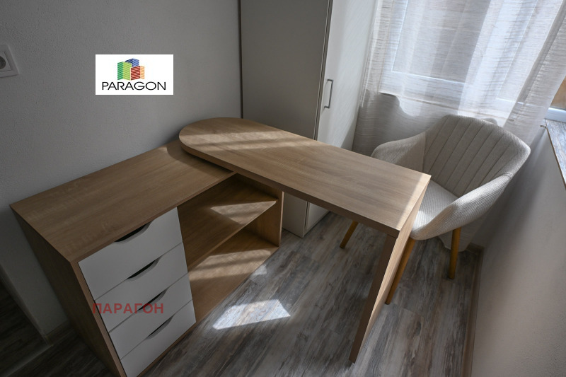 Kiralık  Çatı katı Gabrovo , Centar , 8 metrekare | 12203944
