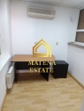 Под наем ОФИС, град София, Гео Милев • 863 € / 1687.88 лв. • 88371904 2
