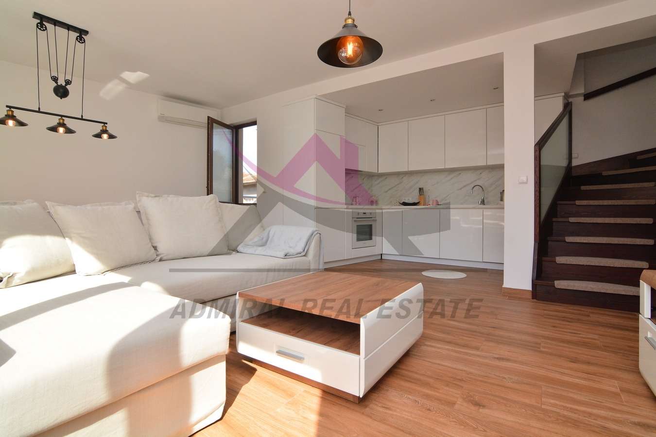 ���� ��� ���� 3-����� | Imot.bg � ����������� 3