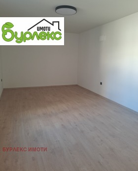ОФИС, 47 m2