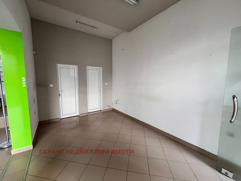 Дава под наем МАГАЗИН, гр. Габрово, Център, снимка 5 - Магазини - 52663988