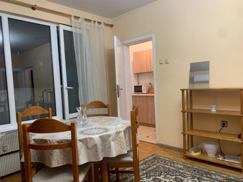 For Rent  1 bedroom Plovdiv , Karshiyaka , 54 sq.m | 70307947 - image [2]