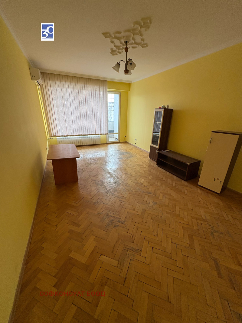 Дава под наем 2-СТАЕН, гр. София, Фондови жилища, снимка 1 - Апартаменти - 53323861