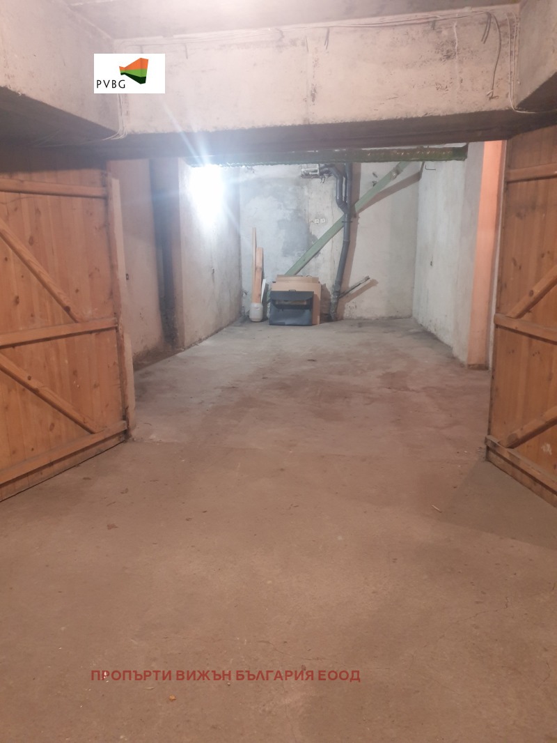 Дава под наем 3-СТАЕН, гр. София, Лозенец, снимка 14 - Апартаменти - 52701842