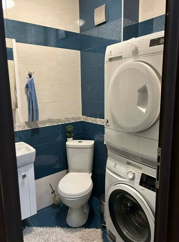 Дава под наем 3-СТАЕН, гр. София, Витоша, снимка 10 - Апартаменти - 53462872