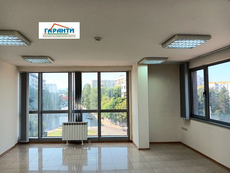 Til leje  Kontor Plovdiv , Karshiyaka , 73 kvm | 29037834