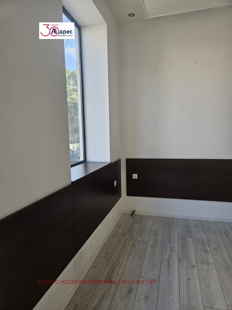 Дава под наем ОФИС, гр. Пазарджик, Център, снимка 3 - Офиси - 53245842