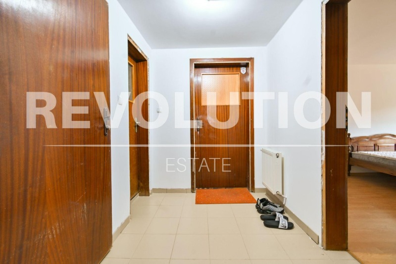 Дава под наем ЕТАЖ ОТ КЪЩА, гр. София, гр. Банкя, снимка 8 - Етаж от къща - 52399584