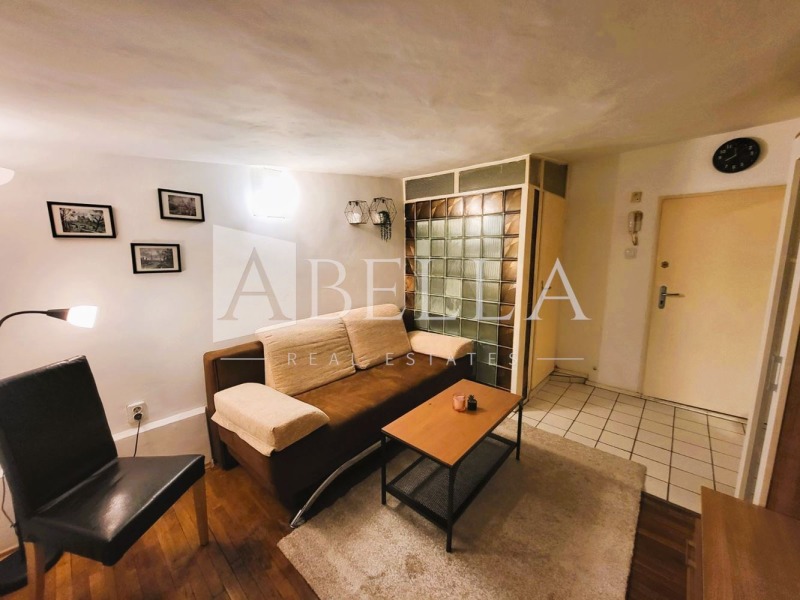 K pronájmu  1 ložnice Sofia , Geo Milev , 40 m2 | 45134104