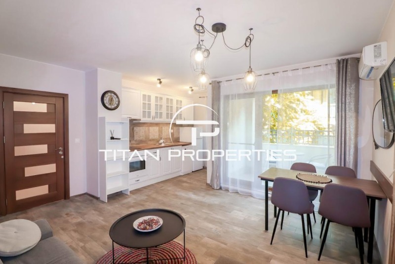 Kiadó  2 hálószobás Varna , Centar , 100 négyzetméter | 70975215