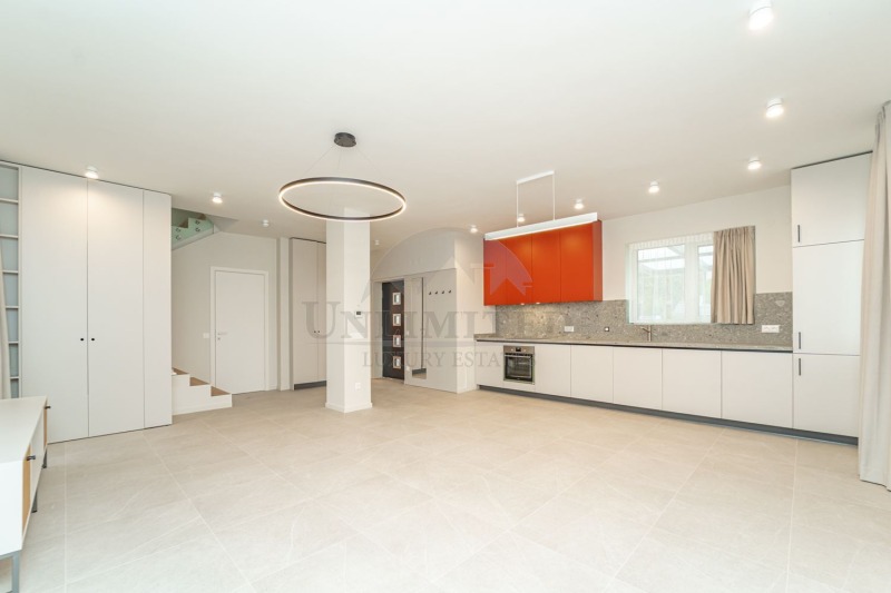 Til leje  Hus Sofia , Lozen , 177 kvm | 40059605 - billede [2]