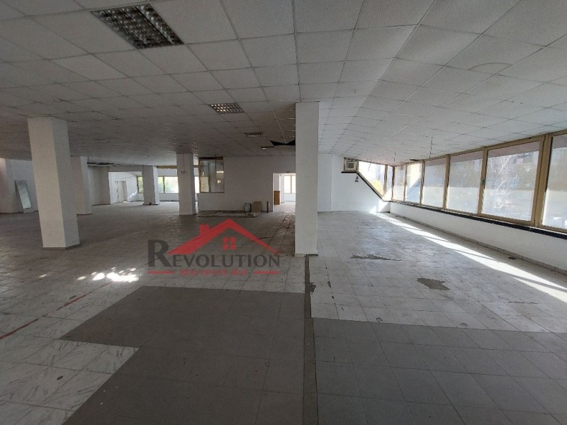 K pronájmu  Průmyslová budova Kardžali , Vazroždenci , 850 m2 | 49920265 - obraz [9]