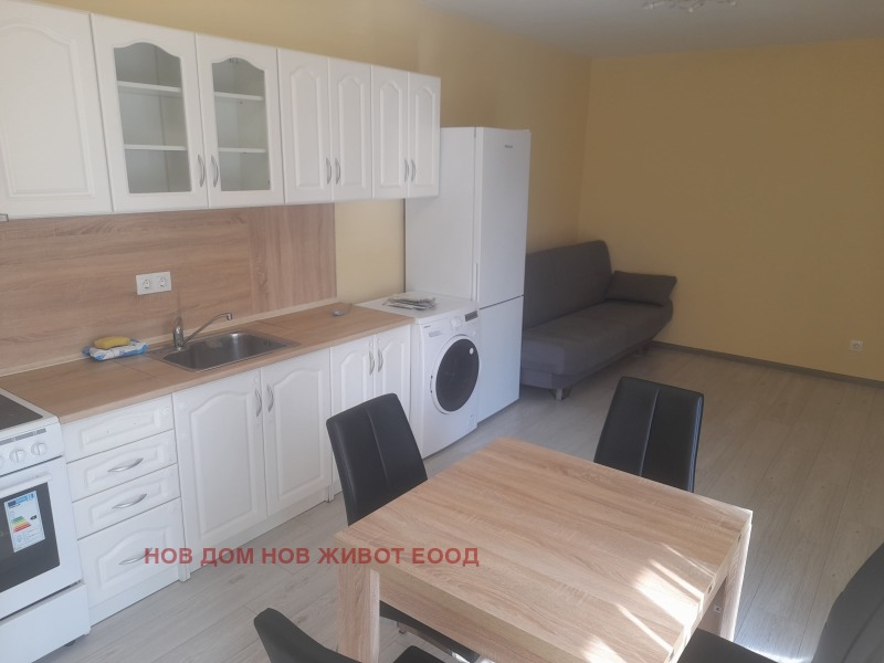 Vuokrattavana  1 makuuhuone Sofia , Družba 1 , 72 neliömetriä | 34946862 - kuva [4]