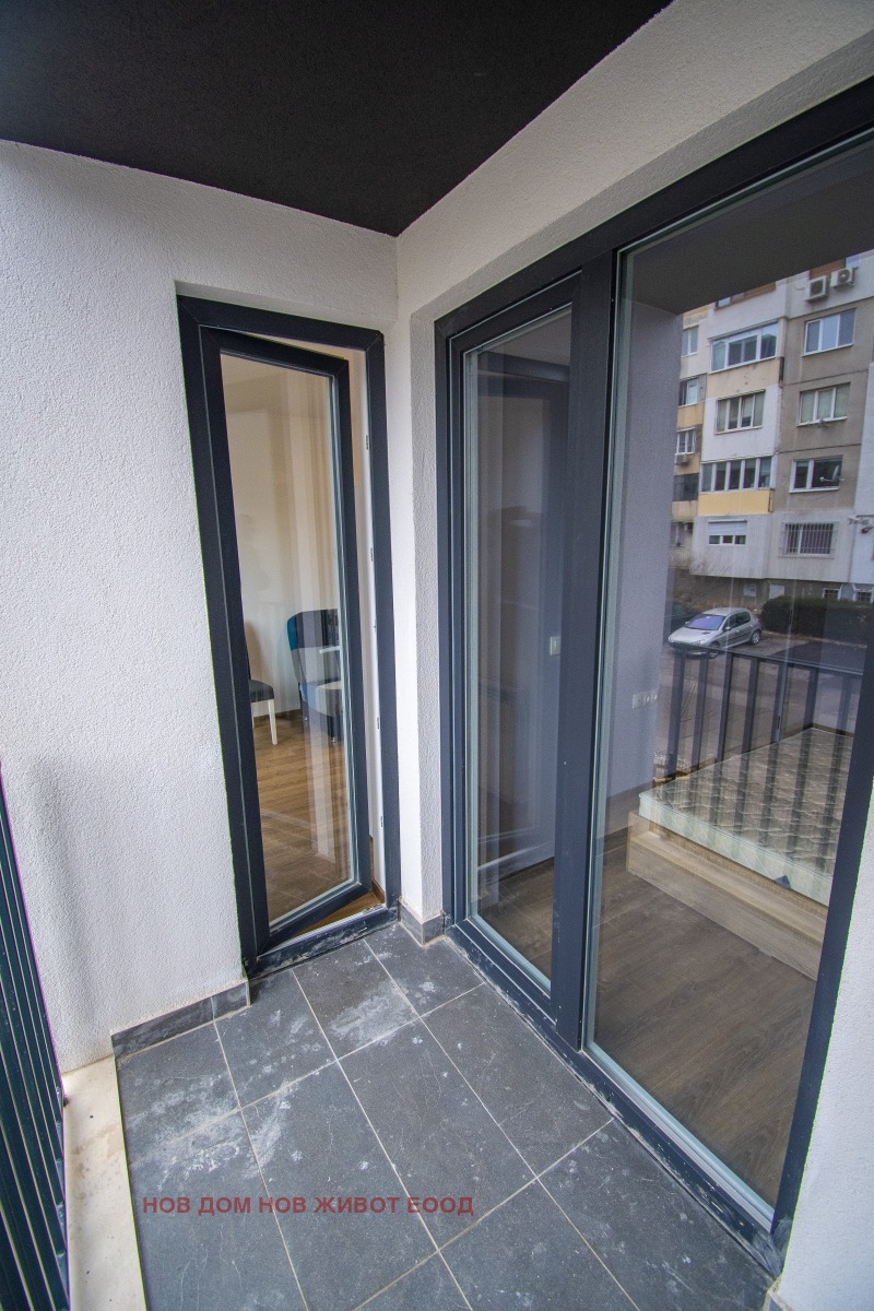 Vuokrattavana  1 makuuhuone Sofia , Družba 1 , 72 neliömetriä | 34946862 - kuva [11]