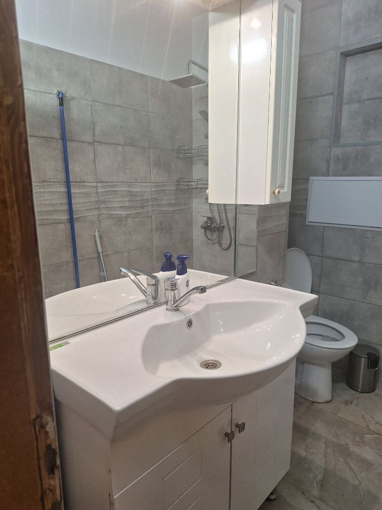 För uthyrning  1 sovrum Sofia , Krasno selo , 65 kvm | 14398399 - bild [4]
