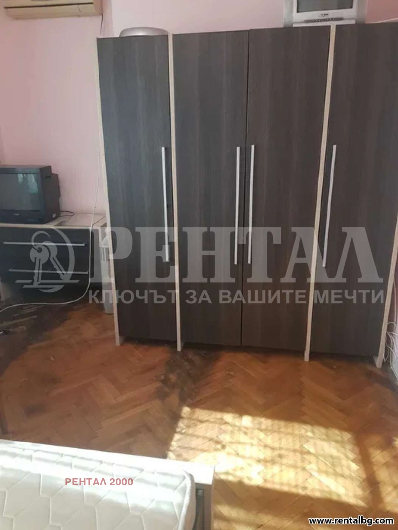 Дава под наем 2-СТАЕН, гр. Пловдив, Център, снимка 14 - Апартаменти - 53159576