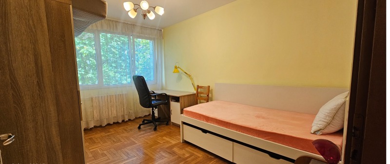 Дава под наем 3-СТАЕН, гр. София, Стрелбище, снимка 4 - Апартаменти - 53078077