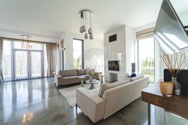 De inchiriat  Casa Sofia , Dragalevți , 423 mp | 71310942 - imagine [2]