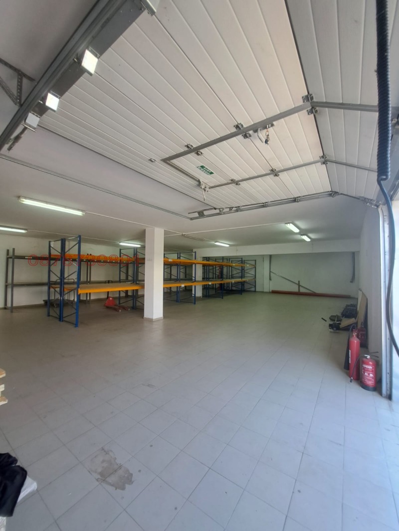 Дава под наем СКЛАД, гр. Русе, Промишлена зона - Запад, снимка 5 - Складове - 52780792