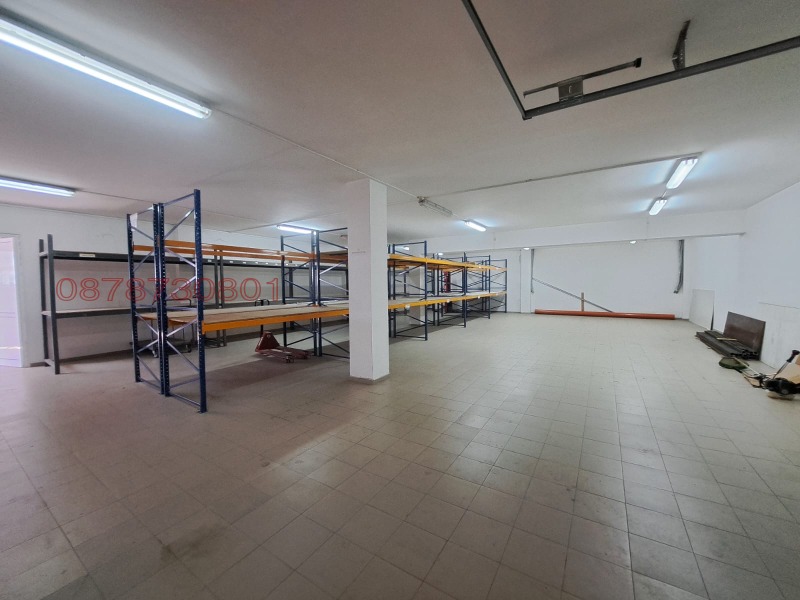Дава под наем СКЛАД, гр. Русе, Промишлена зона - Запад, снимка 2 - Складове - 52780792