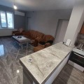 Под наем ЕТАЖ ОТ КЪЩА, град София, Требич • 820 € / 1603.78 лв. • 64206290 4