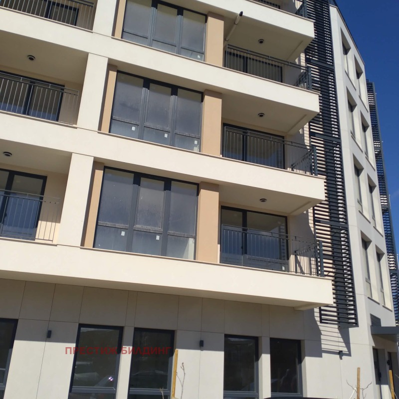 Дава под Наем ЗАВЕДЕНИЕ в град София, Малинова долина - 422 кв.м / 3 400 € » 6 649.82 лв., ПРЕСТИЖ БИЛДИНГ