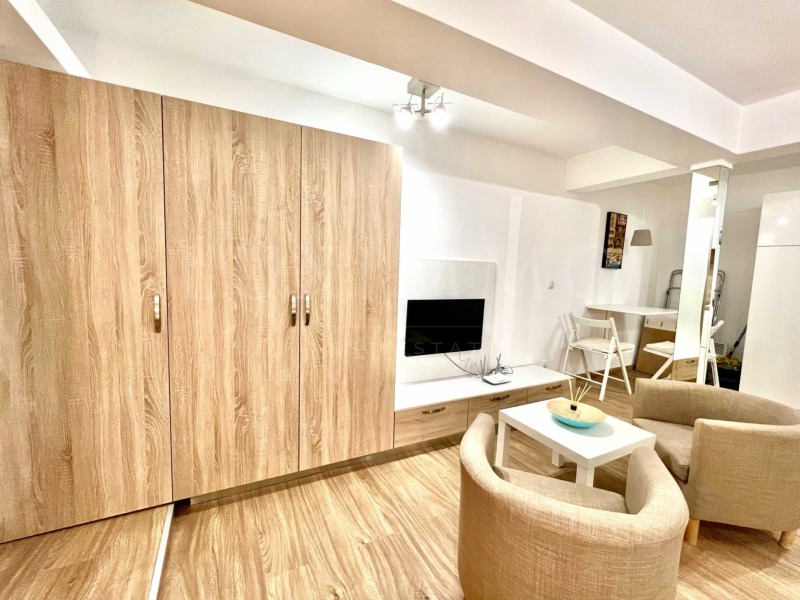 För uthyrning  Studio Sofia , Centar , 38 kvm | 75623334 - bild [4]