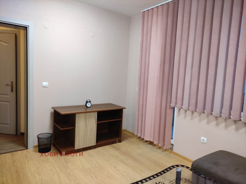 For Rent  1 bedroom Plovdiv , Hristo Smirnenski , 60 sq.m | 20177542 - image [2]