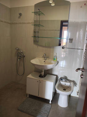 ���� ��� ���� 3-����� | Imot.bg � ����� ������ 12