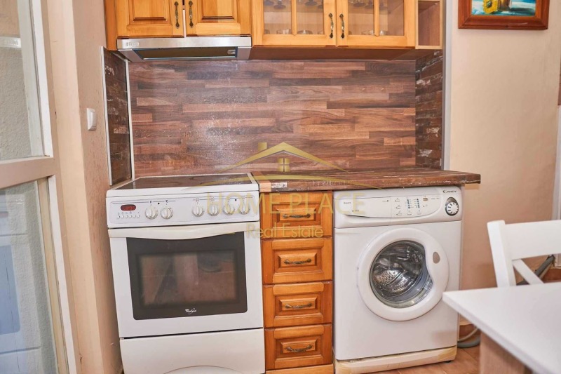 Дава под наем 4-СТАЕН, гр. Варна, Левски 1, снимка 4 - Апартаменти - 52652015