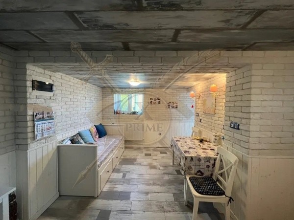 Дава под наем КЪЩА, гр. Варна, м-т Акчелар, снимка 4 - Къщи - 55000577