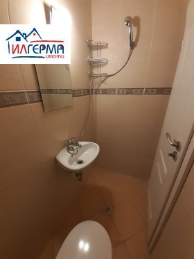 2 slaapkamers Krastova vada, Sofia 12