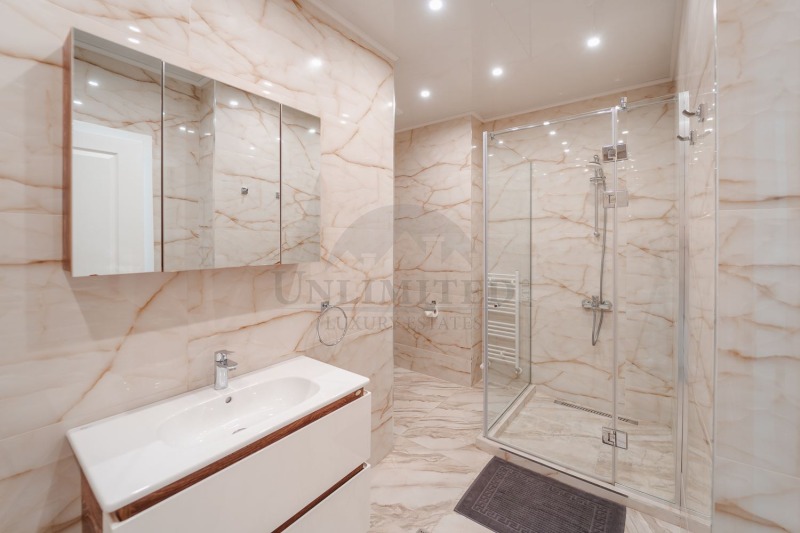 Издаје се  3 спаваће собе Софија , Изток , 220 м2 | 65083608 - слика [13]