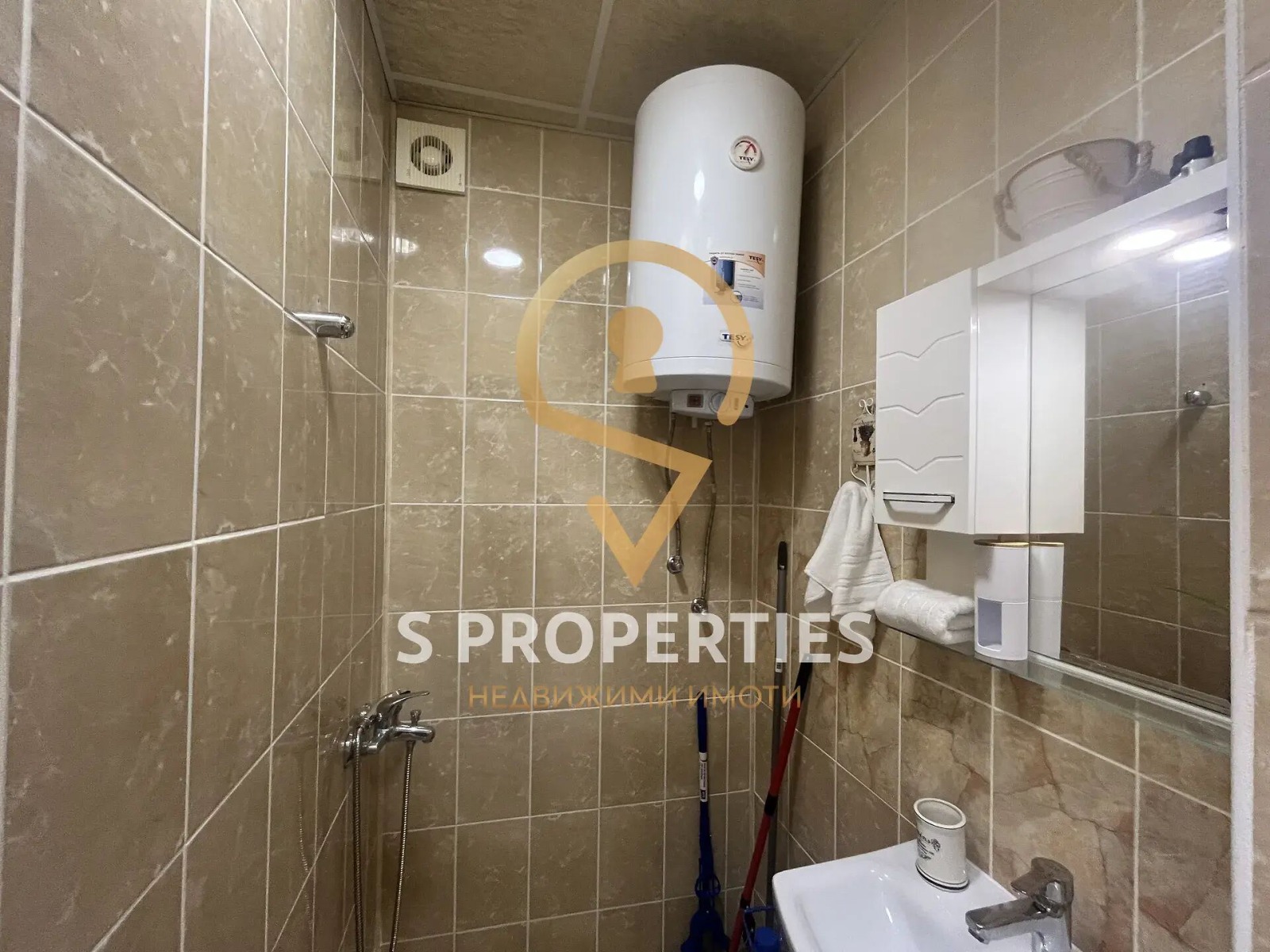 Дава под наем 3-СТАЕН, гр. Варна, Гръцка махала, снимка 9 - Апартаменти - 53379082