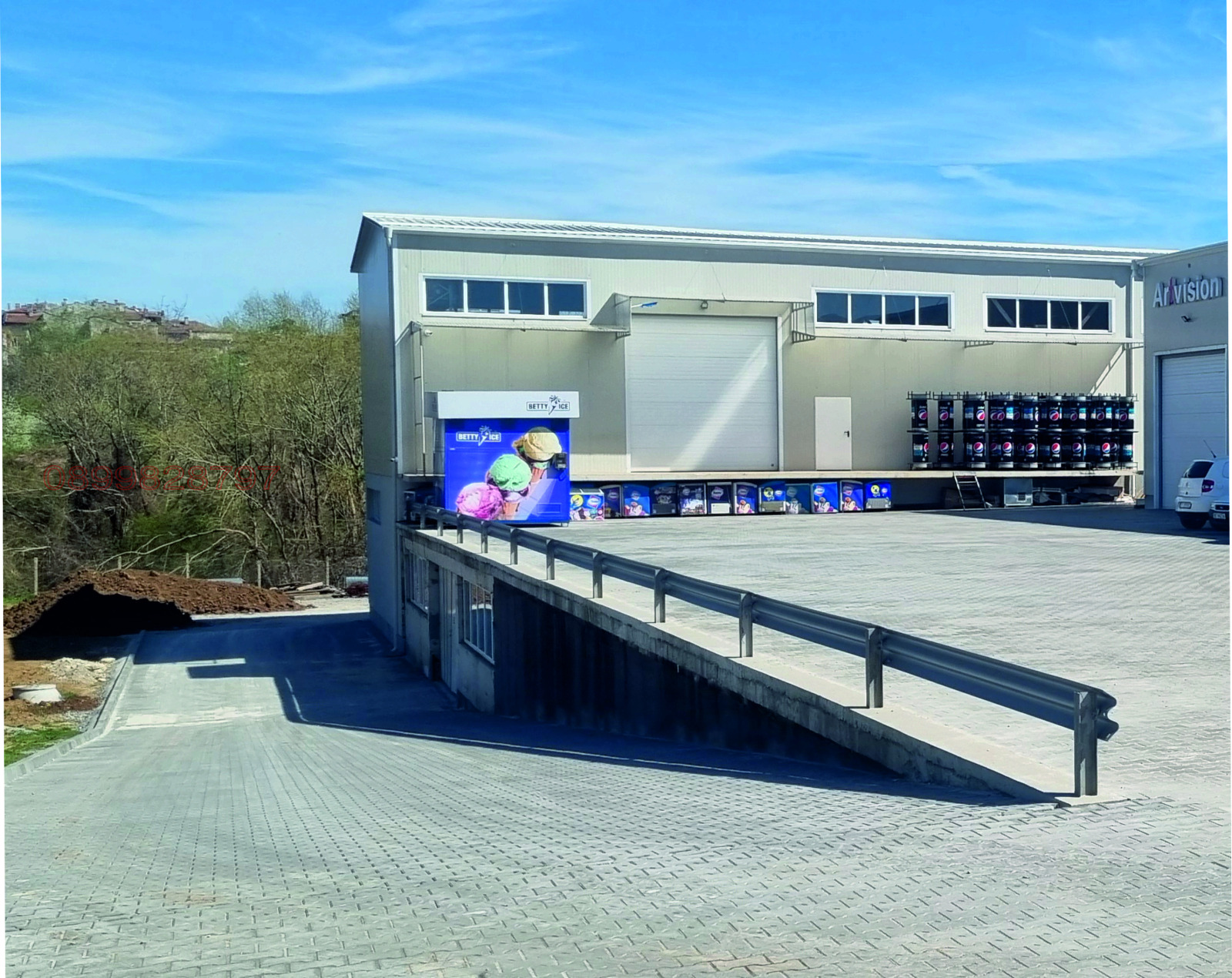 Дава под наем СКЛАД, гр. Велико Търново, Картала, снимка 2 - Складове - 53784559