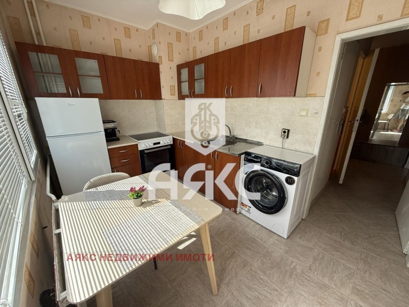 För uthyrning  Studio Sofia , Ovtja kupel 2 , 55 kvm | 33035302 - bild [3]
