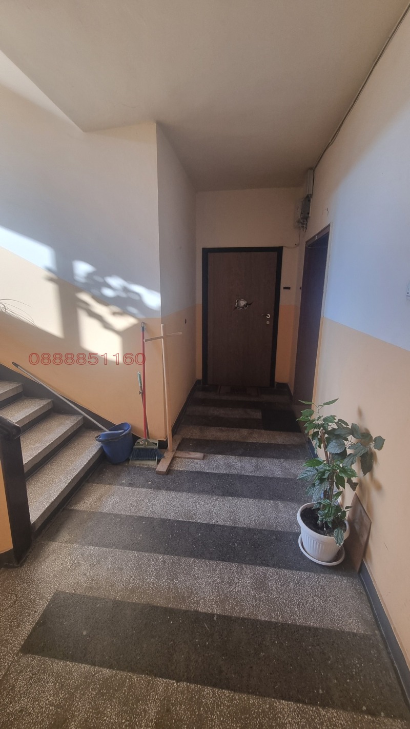 Дава под наем 2-СТАЕН, гр. София, Иван Вазов, снимка 4 - Апартаменти - 52669112