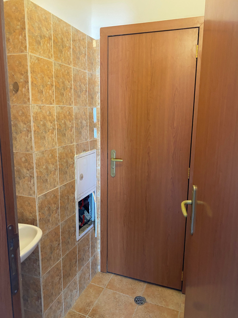 Дава под наем  Магазин град София , Хладилника , 35 кв.м | 40130400 - изображение [6]
