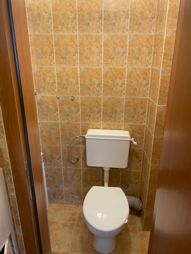 Дава под наем  Магазин град София , Хладилника , 35 кв.м | 40130400 - изображение [7]