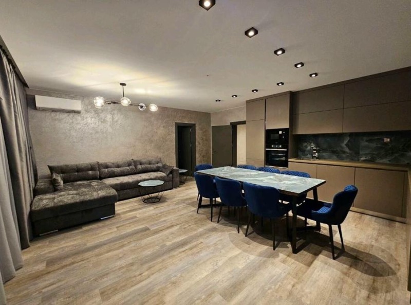 Дава под нем  Многостаен, град Пловдив, Христо Смирненски • 1 400 EUR • ID 70448218 — holmes.bg - [1] 