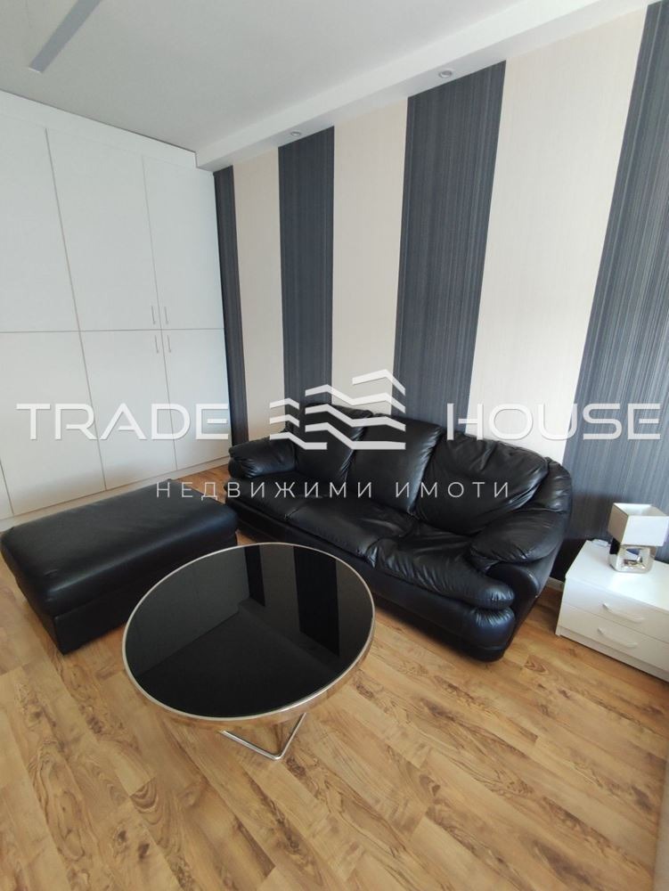 For Rent  Studio Plovdiv , Karshiyaka , 50 sq.m | 74982309