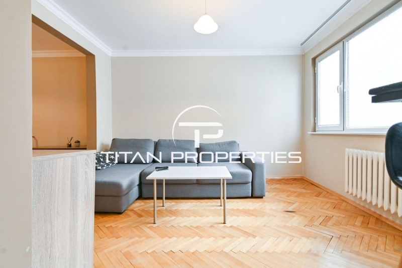 Дава под наем 3-СТАЕН, гр. София, Център