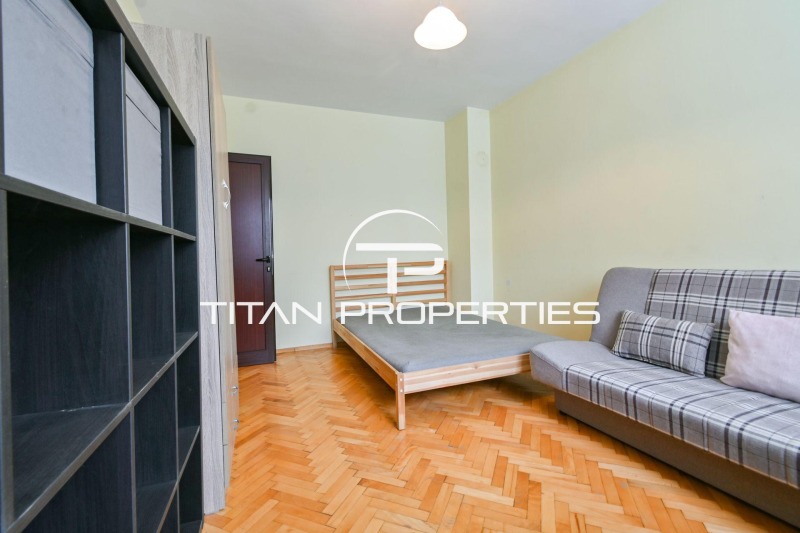 Дава под наем 3-СТАЕН, гр. София, Център, снимка 10 - Апартаменти - 53039719