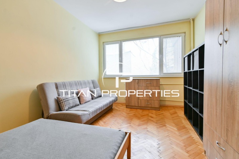 Дава под наем 3-СТАЕН, гр. София, Център, снимка 9 - Апартаменти - 53039719